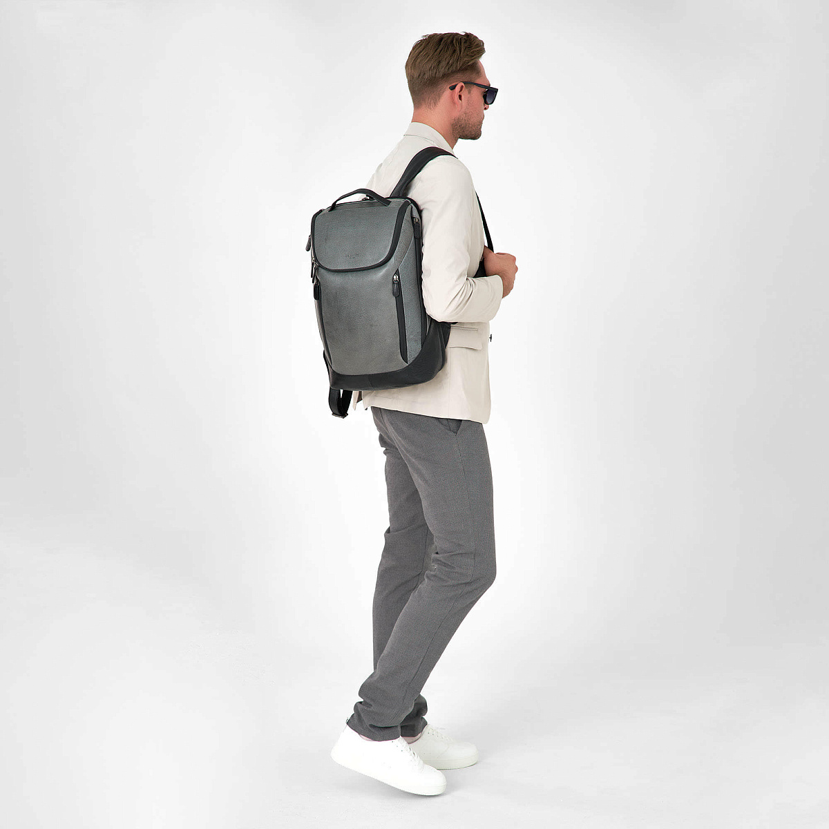 Рюкзак Dr.Koffer из натуральной кожи серый