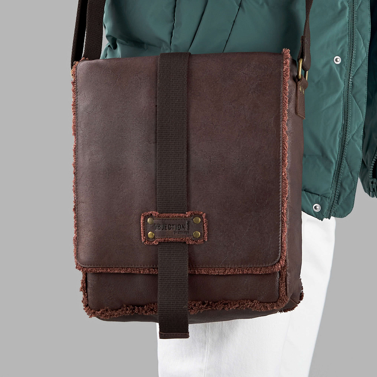 Сумка через плечо Dr.Koffer из натуральной кожи коричневая