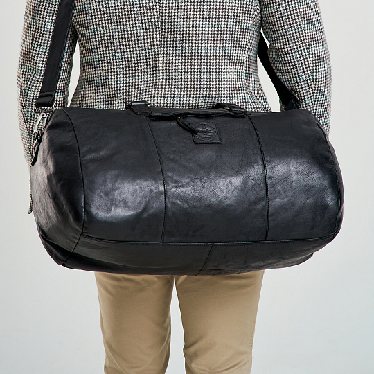 Сумка дорожная Dr.Koffer из натуральной кожи черная