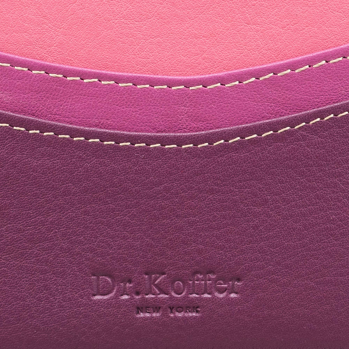 Кредитница Dr.Koffer из натуральной кожи фиолетовая