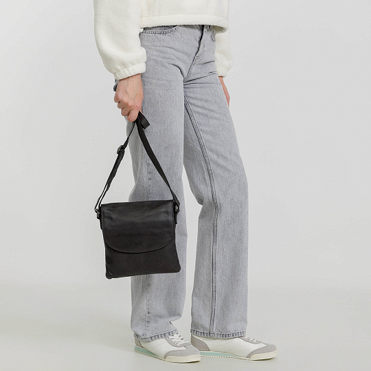 Сумка через плечо Dr.Koffer из натуральной кожи синяя