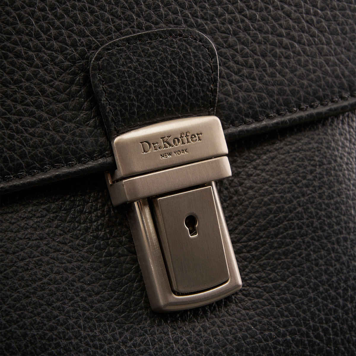 Портфель Dr.Koffer из натуральной кожи черный