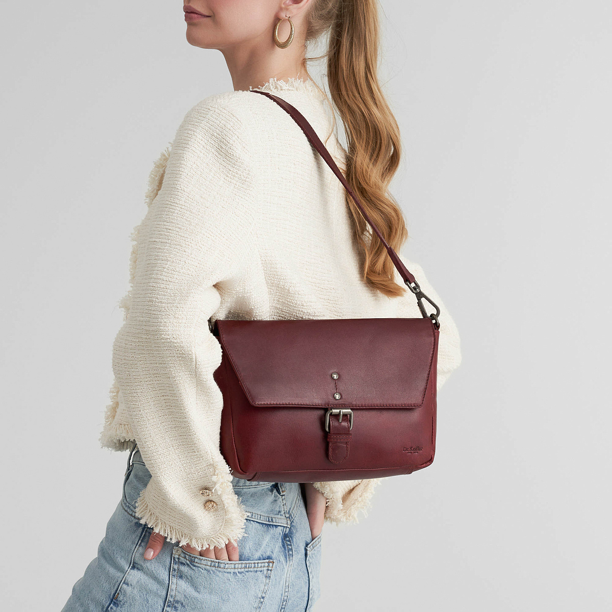 Женская сумка Dr. Koffer из натуральной кожи бордовая