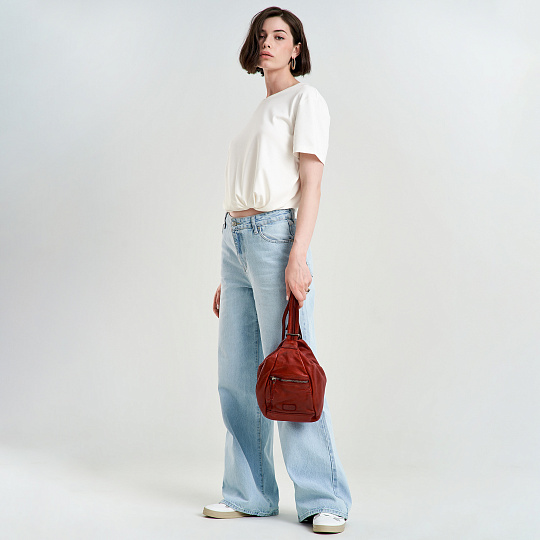 Сумка через плечо Dr.Koffer из натуральной кожи красная