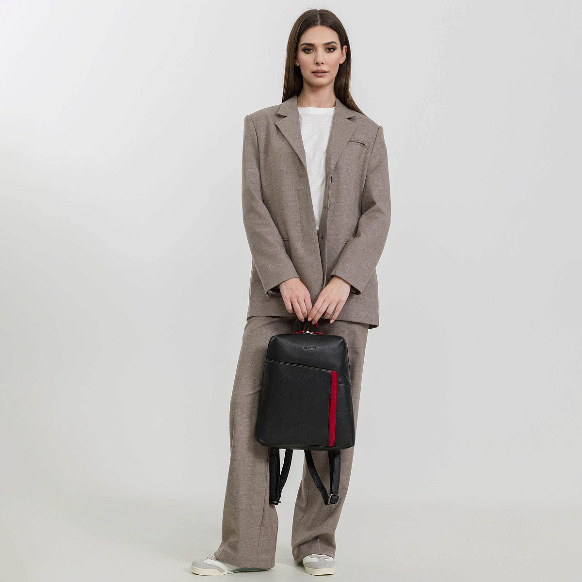 Рюкзак Dr.Koffer из натуральной кожи черный