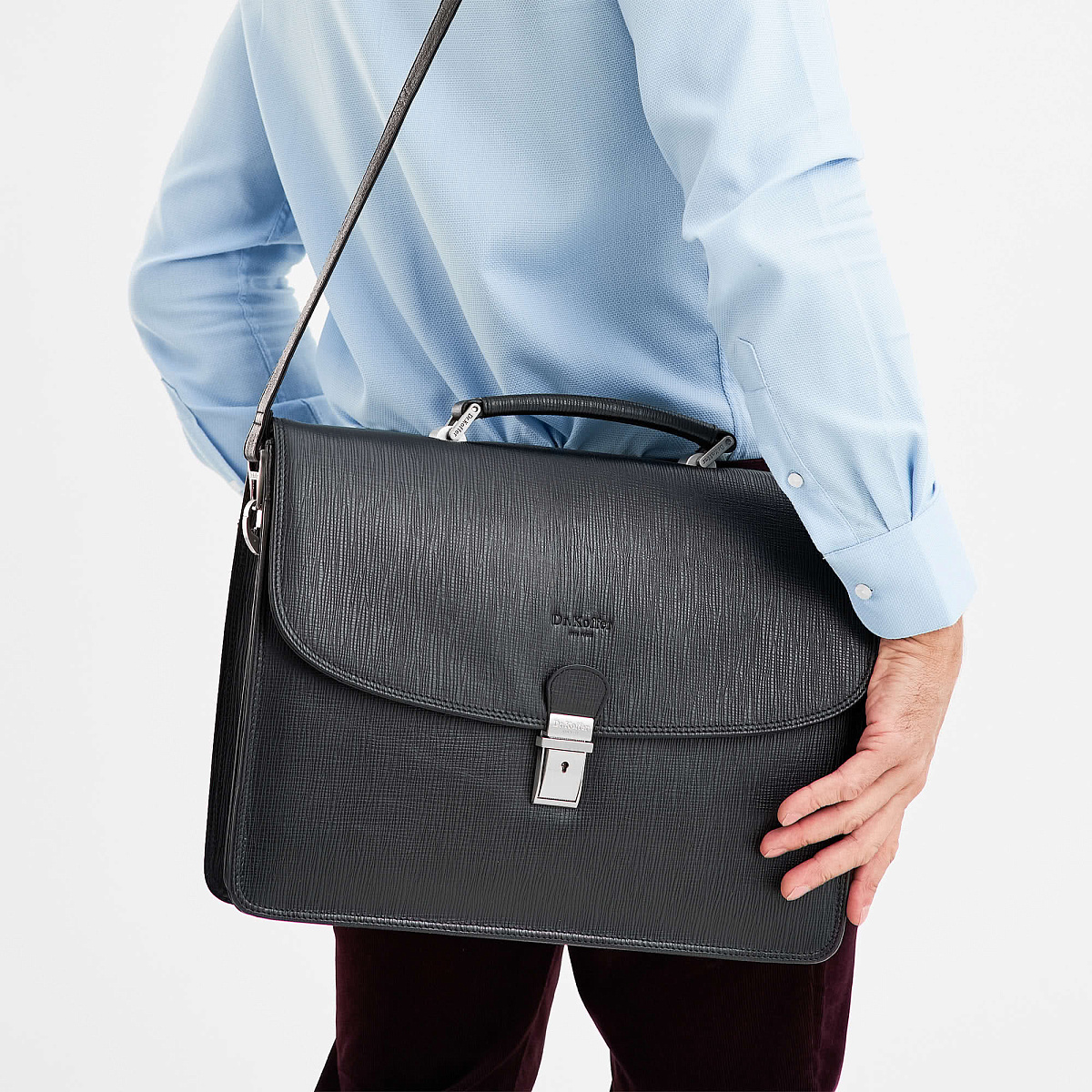 Портфель Dr.Koffer из натуральной кожи черный