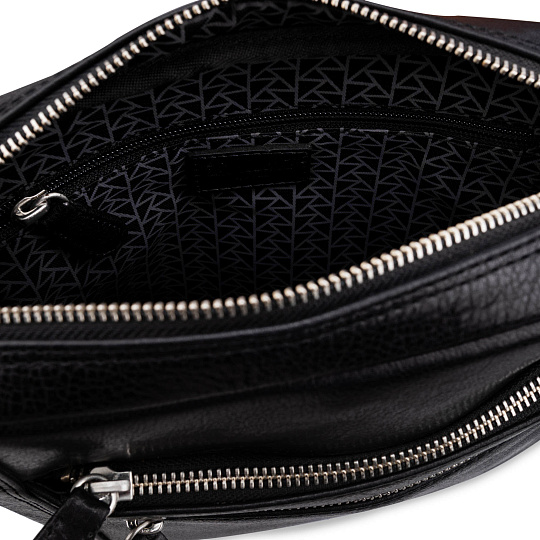 Сумка через плечо Dr.Koffer из натуральной кожи черная