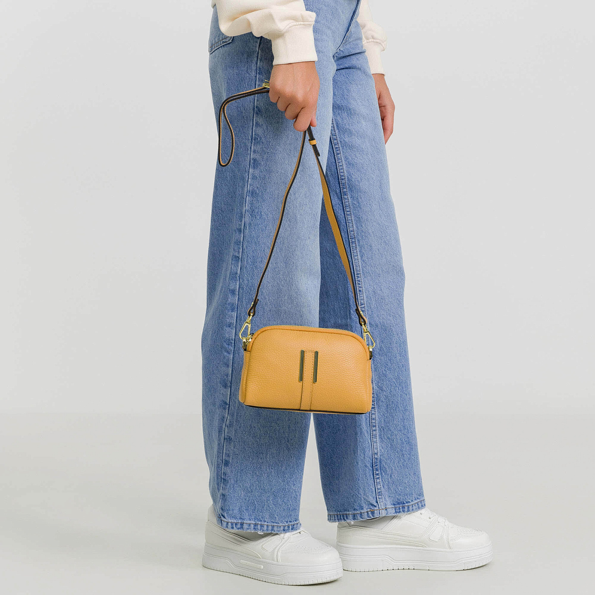 Женская сумка Dr. Koffer из натуральной кожи оранжевая