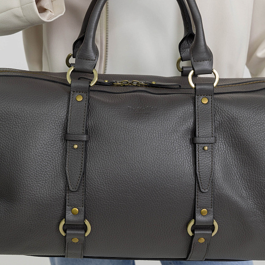 Дорожная сумка Dr.Koffer из натуральной кожи серая