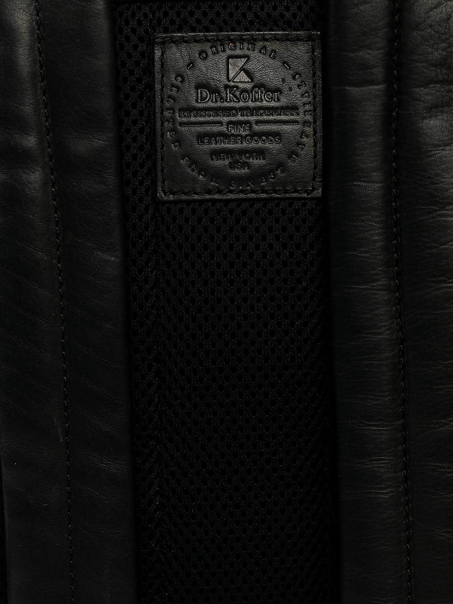 Рюкзак Dr.Koffer из натуральной кожи черный