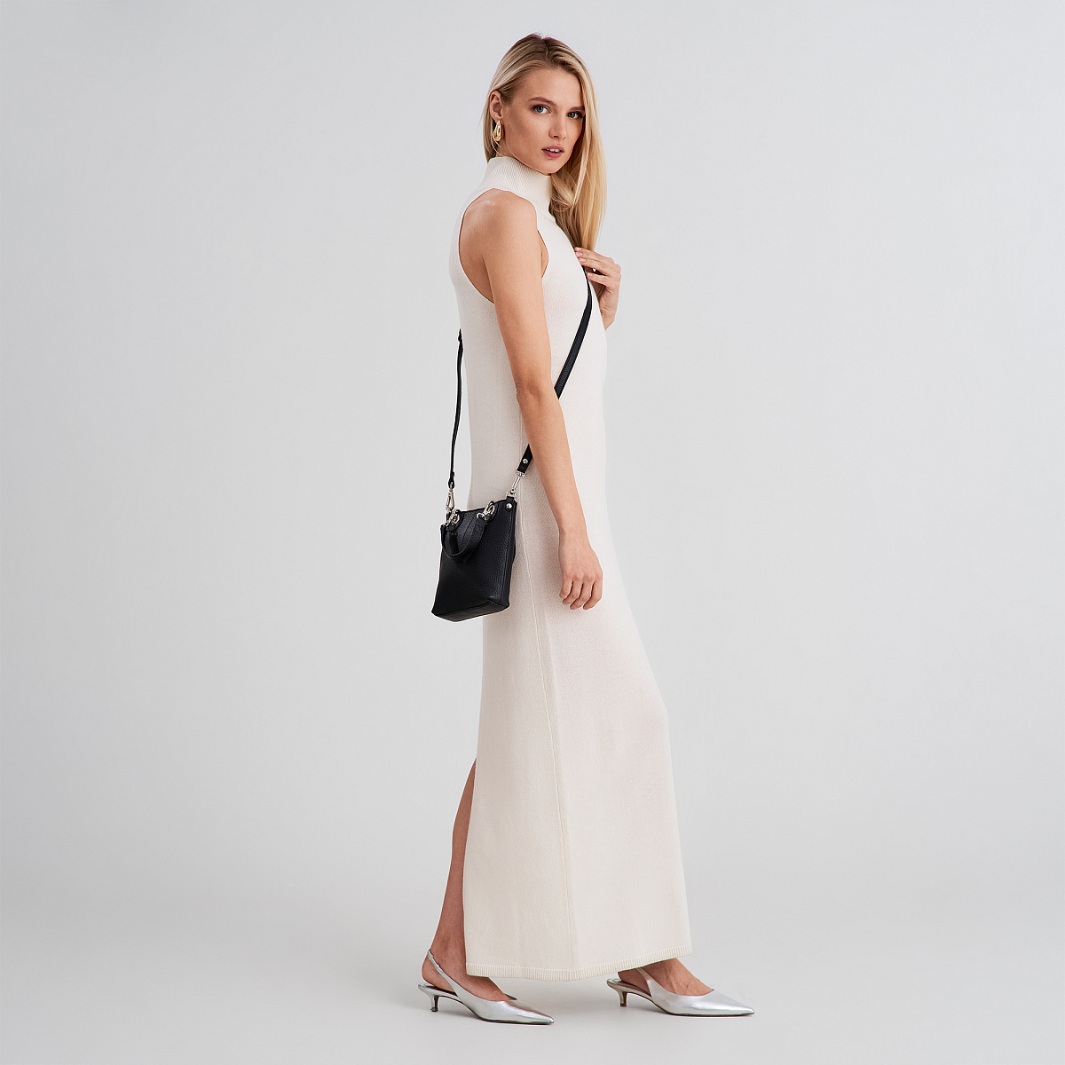 Женская сумка Dr. Koffer из натуральной кожи черная