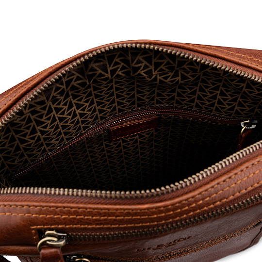 Сумка через плечо Dr.Koffer из натуральной кожи коричневая