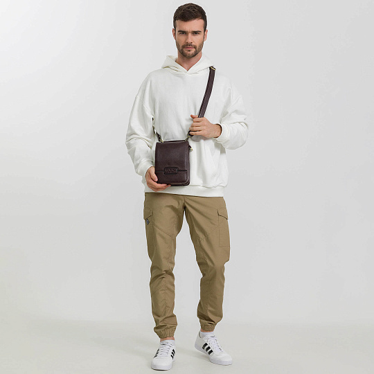 Сумка через плечо Dr.Koffer из натуральной кожи коричневая