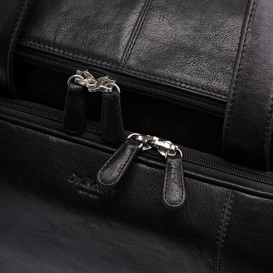 Сумка дорожная Dr.Koffer из натуральной кожи черная