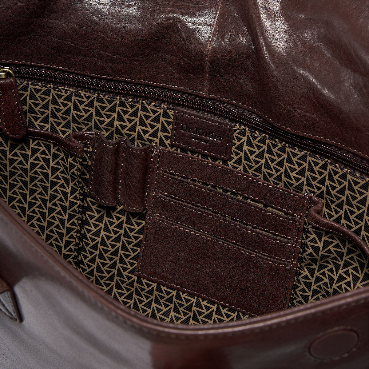 Деловая сумка Dr.Koffer из натуральной кожи темно-коричневая