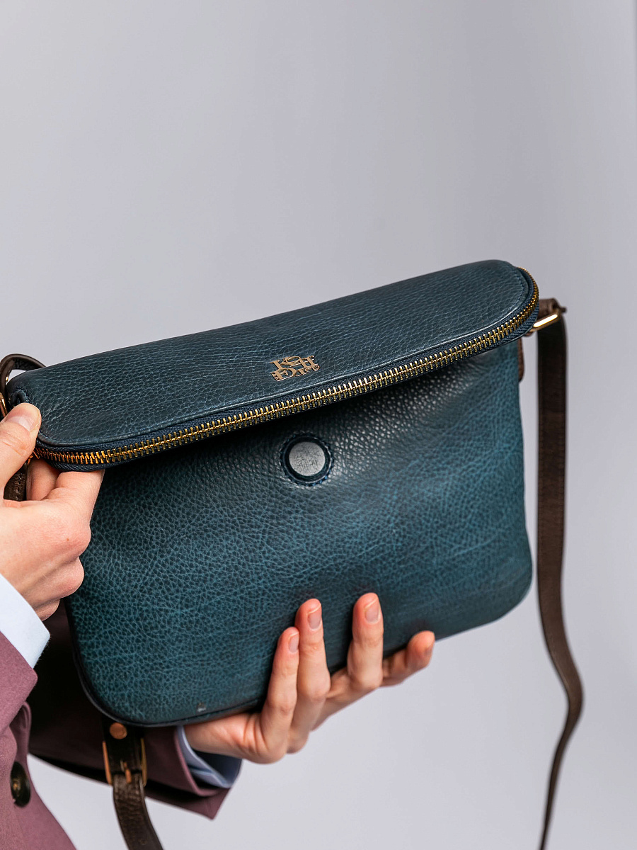 Женская сумка Dr. Koffer из натуральной кожи синяя