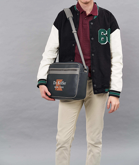 Сумка через плечо Dr.Koffer из натуральной кожи синяя