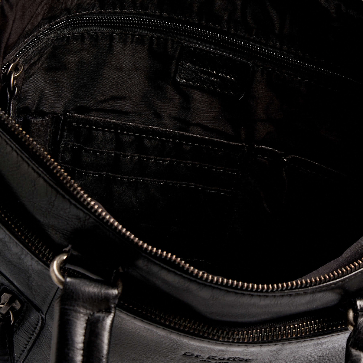 Деловая сумка Dr.Koffer из натуральной кожи черная