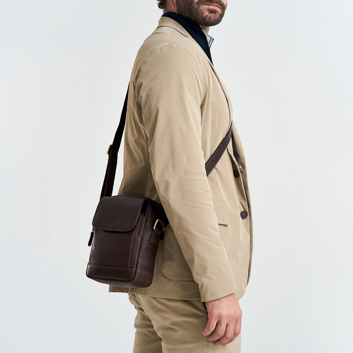 Сумка через плечо Dr.Koffer из натуральной кожи коричневая