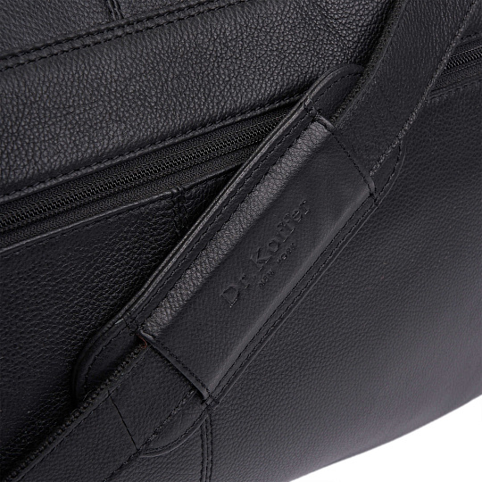 Сумка дорожная Dr.Koffer из натуральной кожи черная