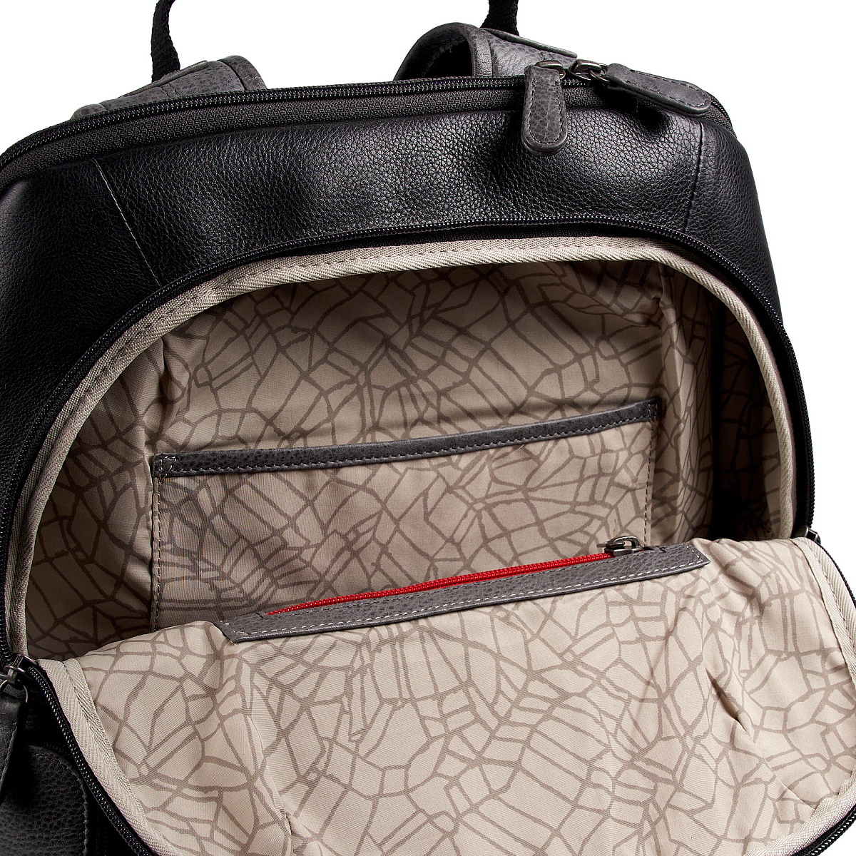 Рюкзак Dr.Koffer из натуральной кожи черный