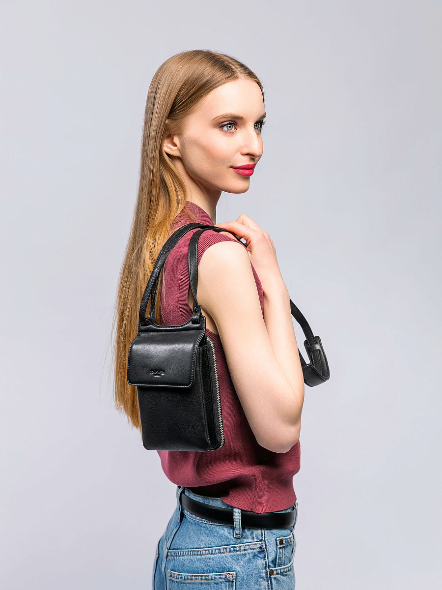 Сумка через плечо Dr.Koffer из натуральной кожи черная