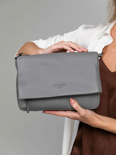 Женская сумка Dr.Koffer из натуральной кожи серая