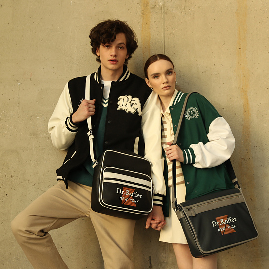 Деловая сумка Dr.Koffer из натуральной кожи синяя