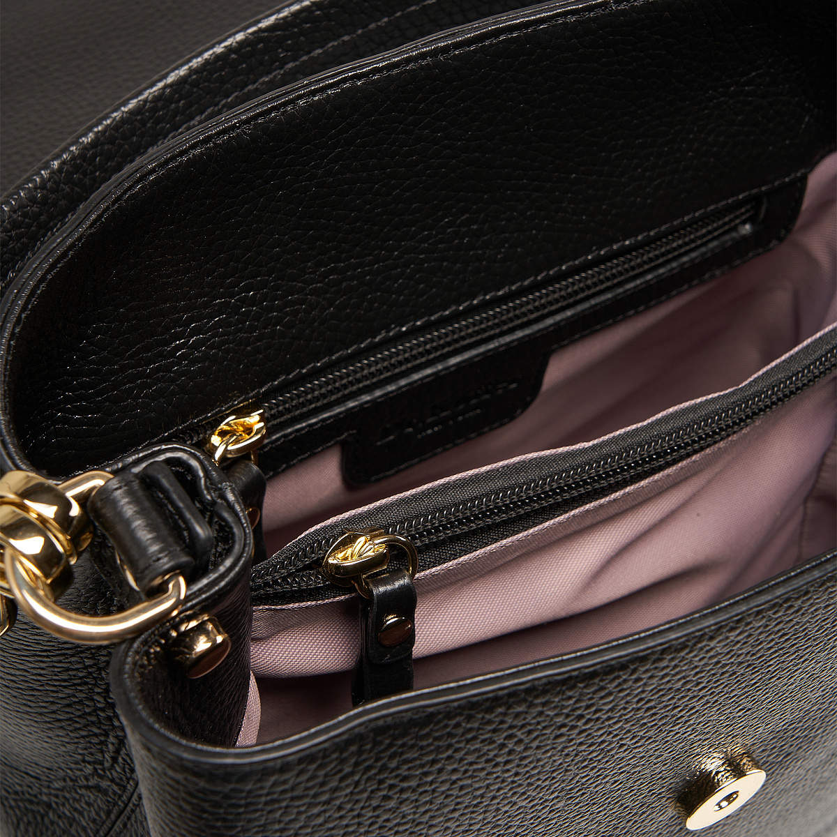 Женская сумка Dr. Koffer из натуральной кожи черная