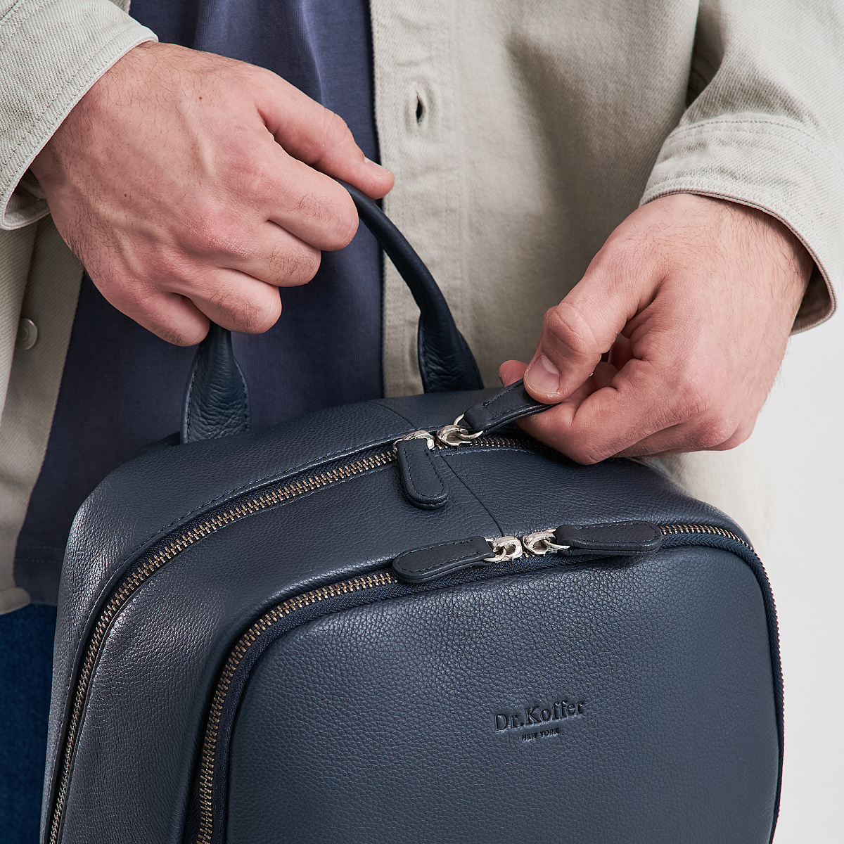 Рюкзак Dr.Koffer из натуральной кожи синий