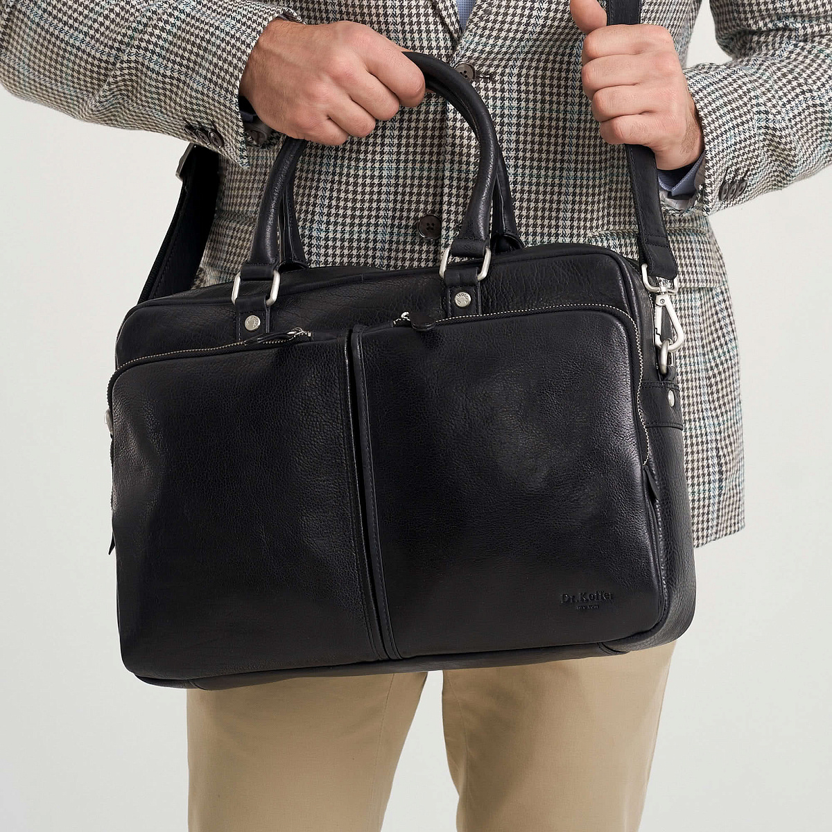 Деловая сумка Dr.Koffer из натуральной кожи черная
