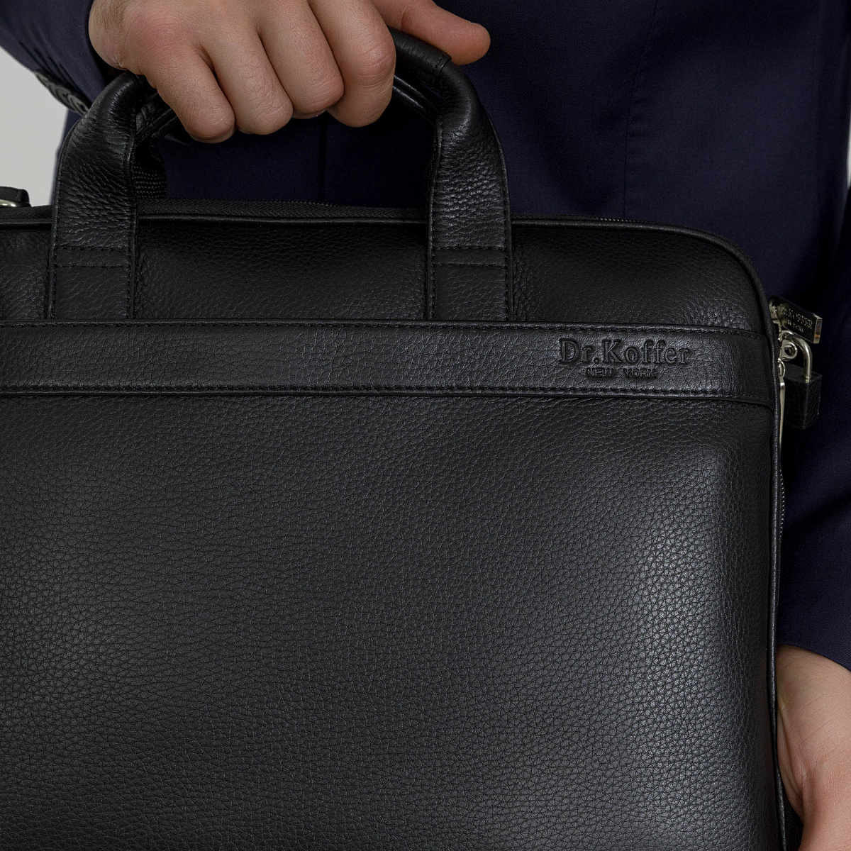 Деловая сумка Dr.Koffer из натуральной кожи черная
