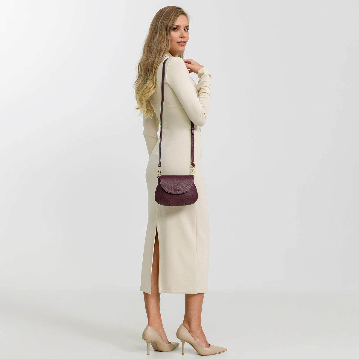 Женская сумка Dr. Koffer из натуральной кожи бордовая