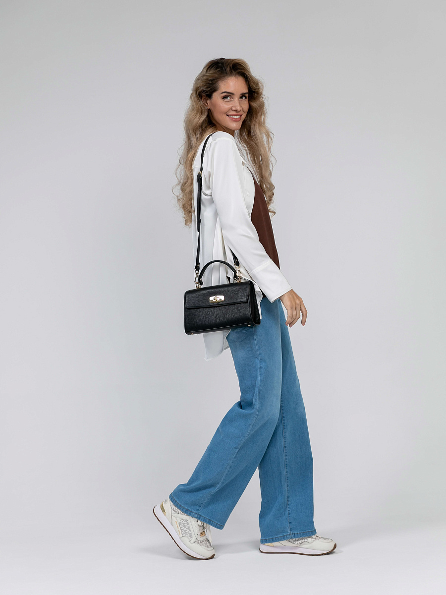 Женская сумка Dr.Koffer из натуральной кожи черная