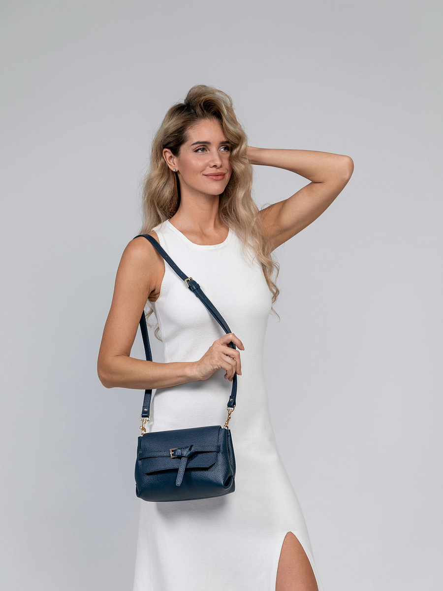 Женская сумка Dr.Koffer из натуральной кожи темно-фиолетовая