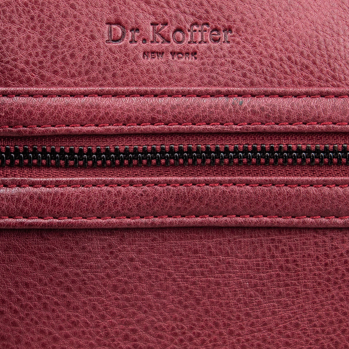 Сумка через плечо Dr.Koffer из натуральной кожи красная