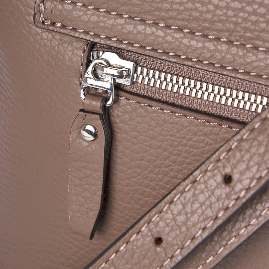 Женская сумка Dr. Koffer из натуральной кожи бежевая