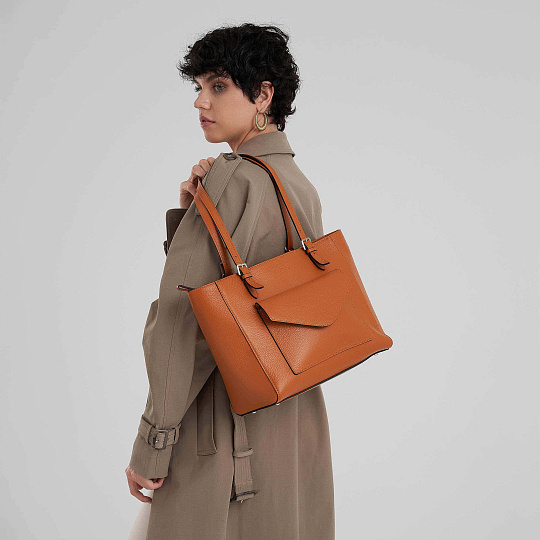 Женская сумка Dr. Koffer из натуральной кожи оранжевая