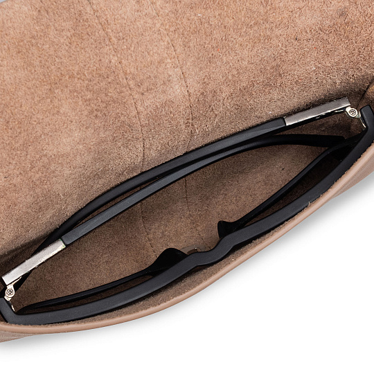 Очечник Dr.Koffer из натуральной кожи бежевый