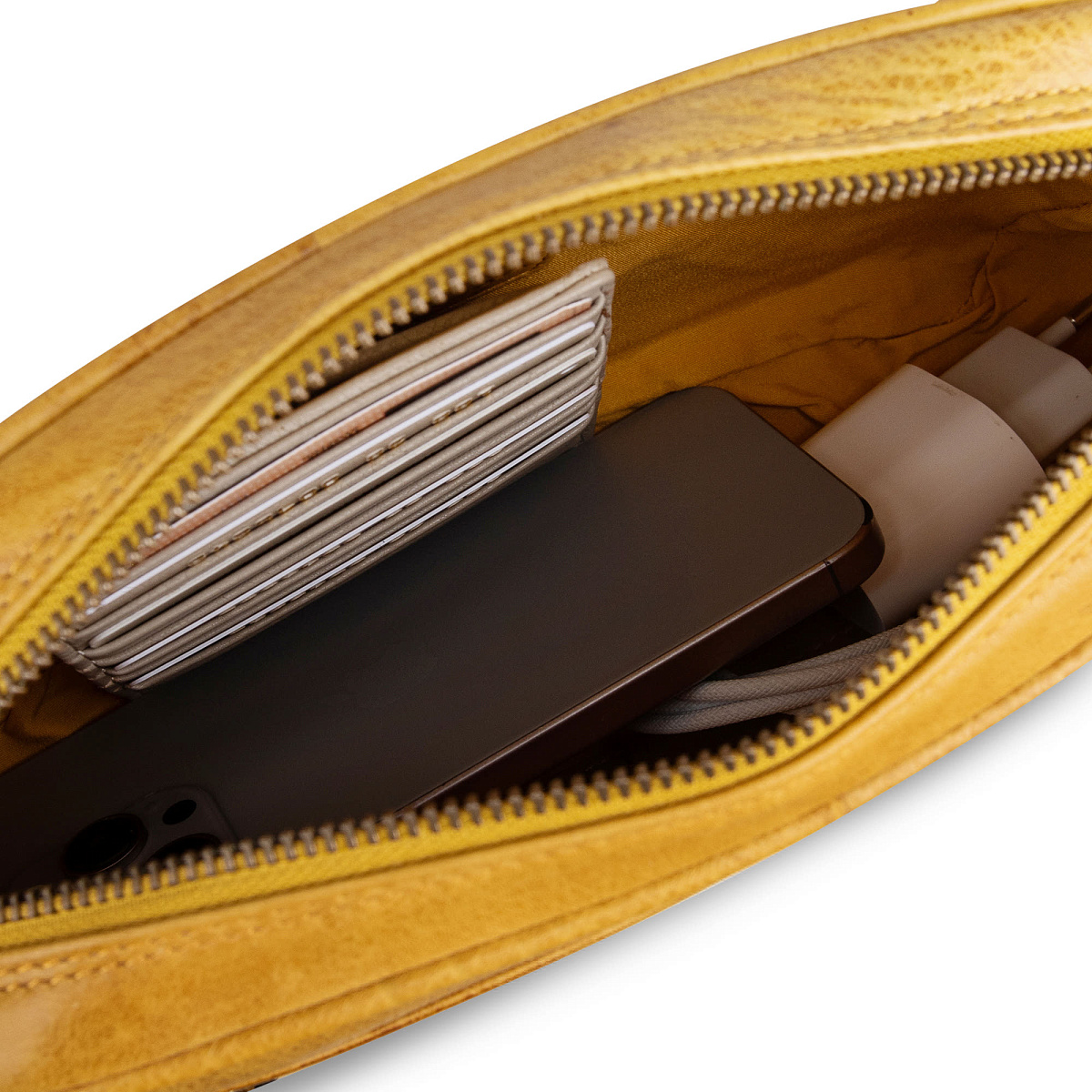 Сумка через плечо Dr.Koffer из натуральной кожи желтая