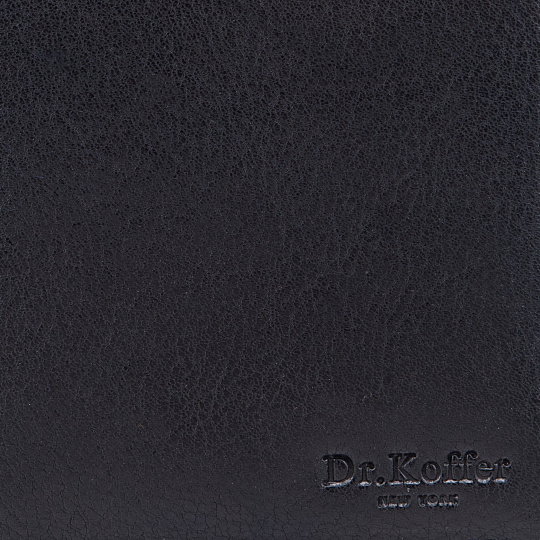 Обложка для паспорта из натуральной кожи Dr. Koffer