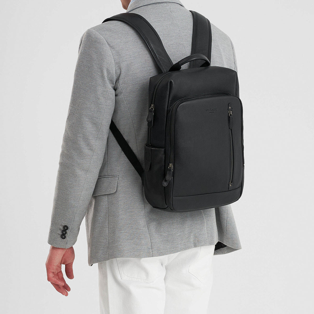 Рюкзак Dr.Koffer из натуральной кожи черный