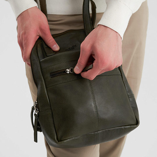 Рюкзак Dr.Koffer из натуральной кожи зеленый