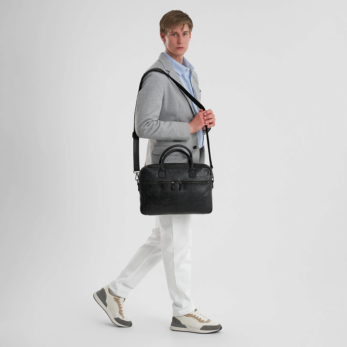 Деловая сумка Dr.Koffer из натуральной кожи черная