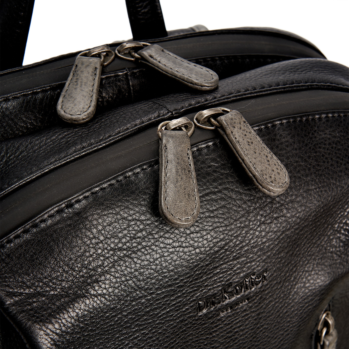 Рюкзак Dr.Koffer из натуральной кожи черный