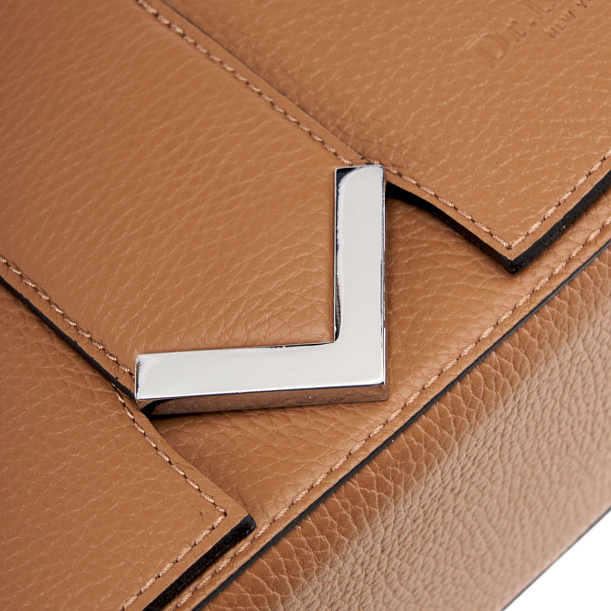 Женская сумка Dr.Koffer из натуральной кожи коричневая