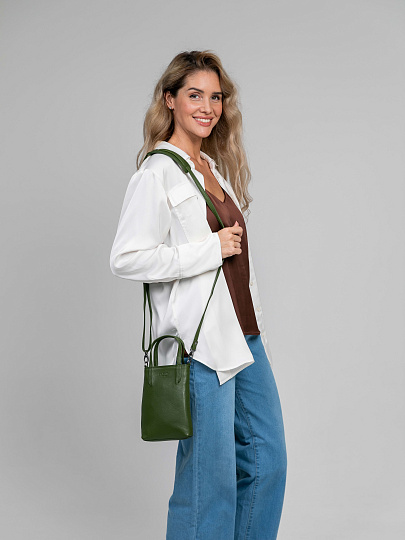 Сумка через плечо Dr.Koffer из натуральной кожи зеленая