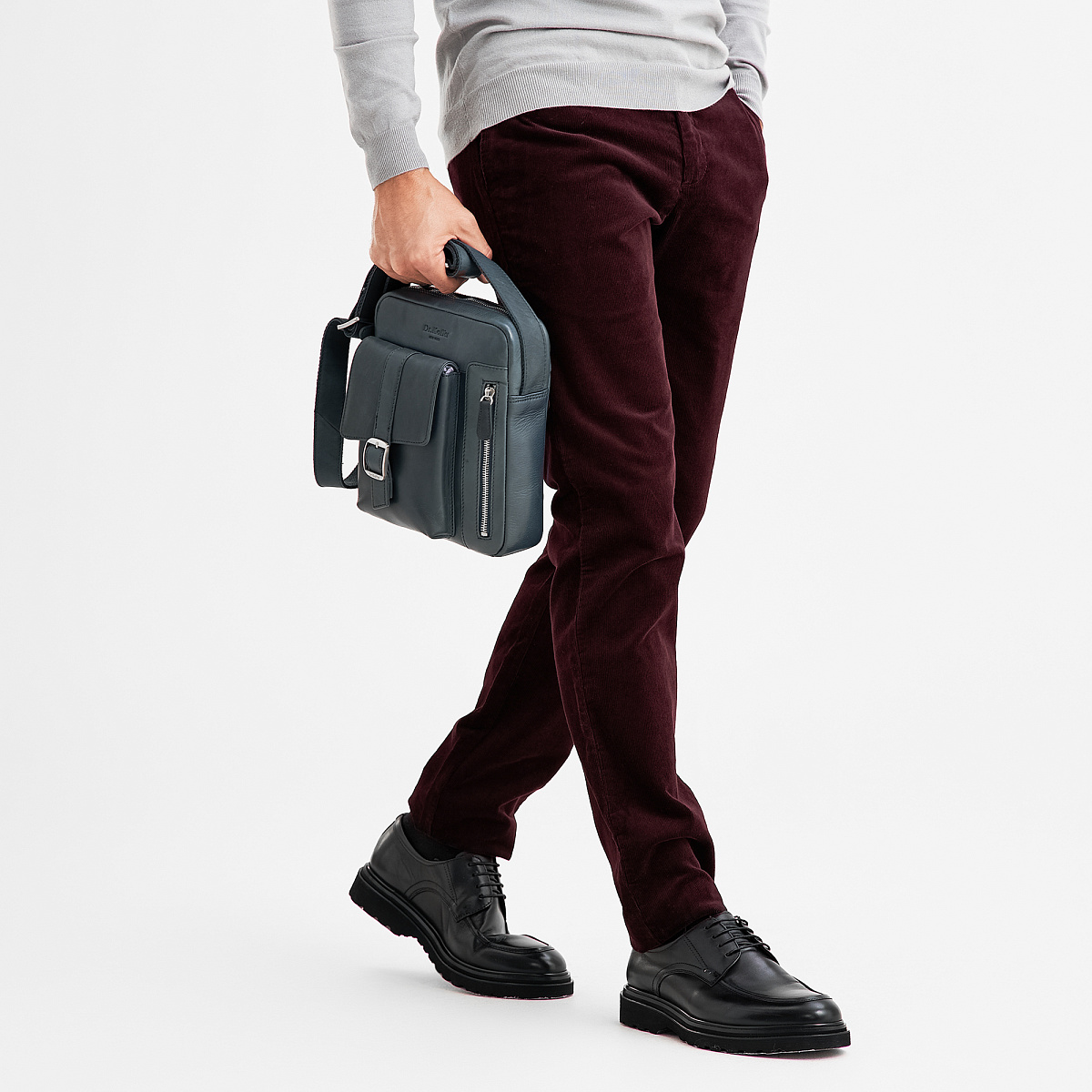 Сумка через плечо Dr.Koffer из натуральной кожи синяя