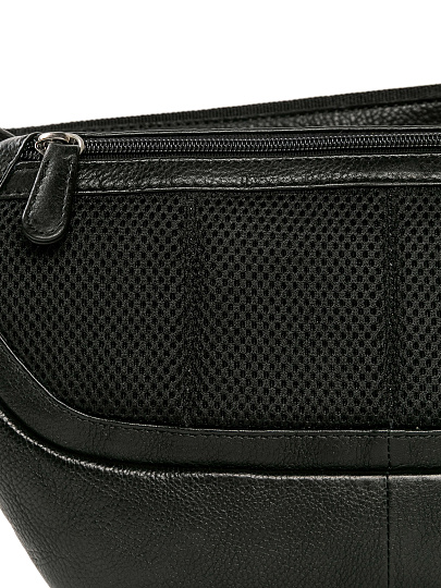 Сумка на пояс Dr. Koffer из натуральной кожи черная