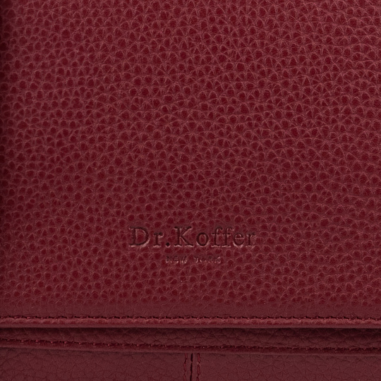 Женская сумка Dr.Koffer из натуральной кожи бордовая